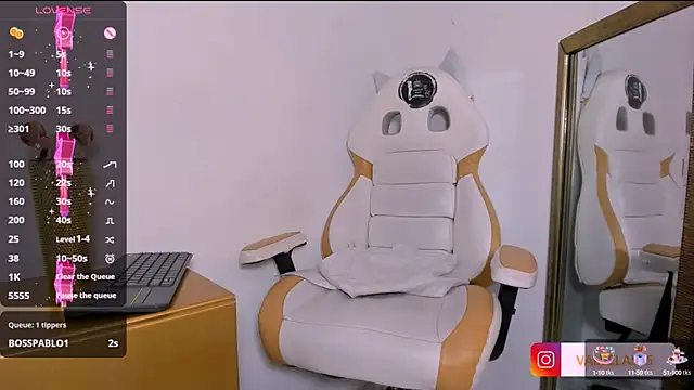 Valery Maravilla  online show from 03.14.25