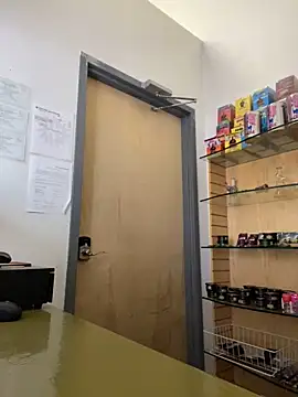 Snapshot of jr91esl chatting on 02.12.25 jr91esl online show from 02.12.25