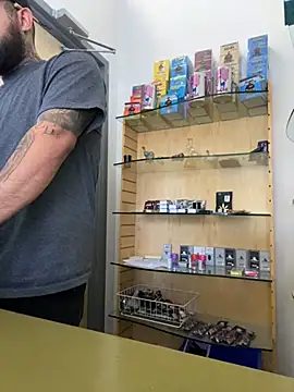 Snapshot of jr91esl chatting on 03.05.25 jr91esl online show from 03.05.25