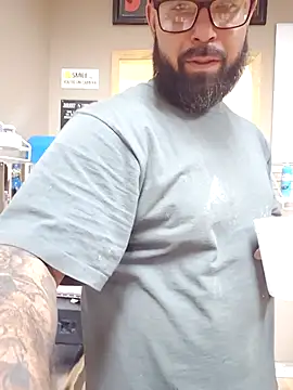 Snapshot of jr91esl chatting on 04.11.26 jr91esl online show from 04.11.26