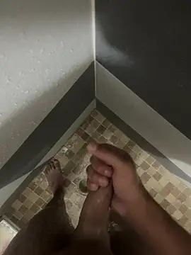 mylovetr1 online show from 12.19.24