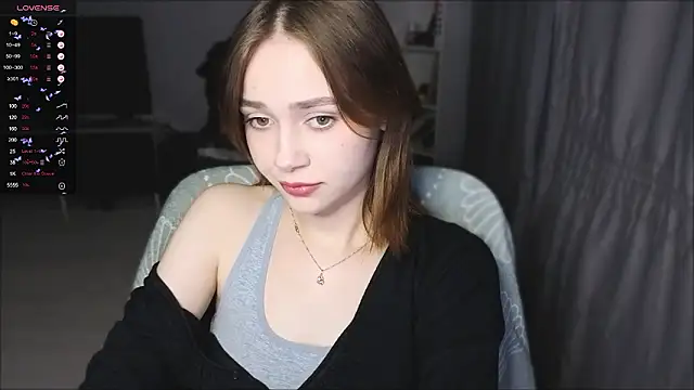 SweetLinaa online show from 03.04.26