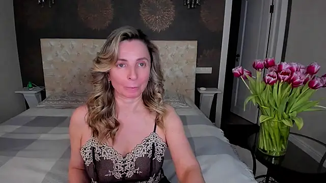 AllisonWilliams online show from 03.11.25