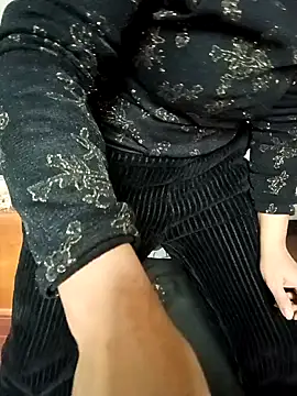 Snapshot of miaomiao520 chatting on 12.11.24 miaomiao520 online show from 12.11.24