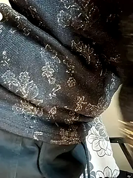 Snapshot of miaomiao520 chatting on 12.16.24 miaomiao520 online show from 12.16.24