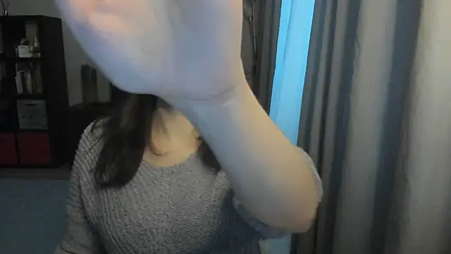 MollyCheiz online show from 02.27.26