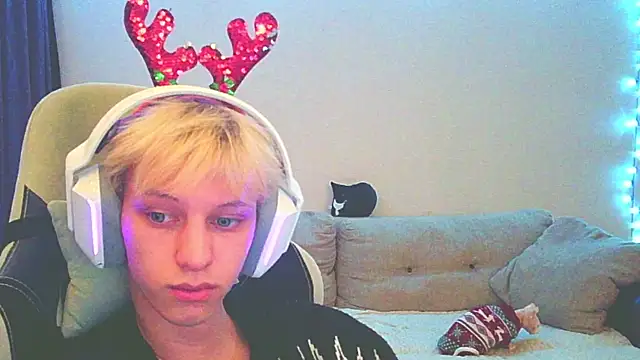 Ostin meow online show from 12.11.24