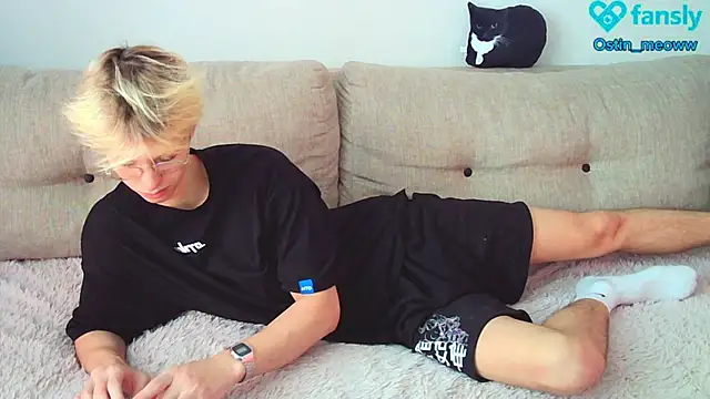 Ostin meow online show from 02.11.25