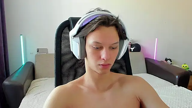 Snapshot of Ostin_meow chatting on 02.19.26 Ostin meow online show from 02.19.26