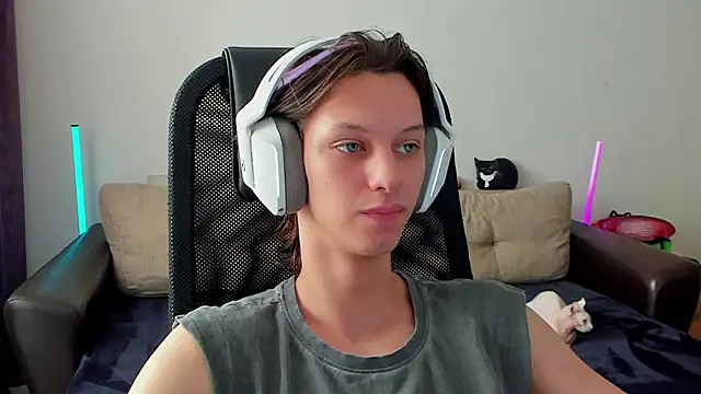 Snapshot of Ostin_meow chatting on 03.01.26 Ostin meow online show from 03.01.26