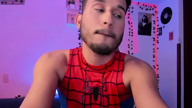 Raf brunette online show from 02.28.25