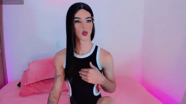 Ashley Reminton online show from 02.06.25