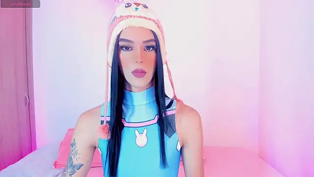 Ashley Reminton online show from 02.28.25