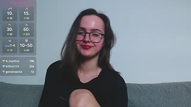 Snapshot of Pinky__Binky chatting on 12.13.24 Pinky  Binky online show from 12.13.24