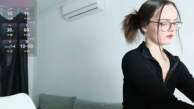 Snapshot of Pinky__Binky chatting on 02.09.25 Pinky  Binky online show from 02.09.25