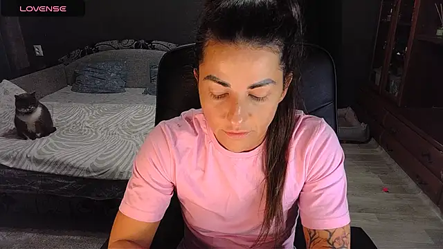 Aria Dl online show from 11.11.25