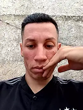 FlacoDani online show from 10.23.25