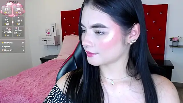 Snapshot of Miah_hilton2 chatting on 12.05.24 Miah hilton2 online show from 12.05.24