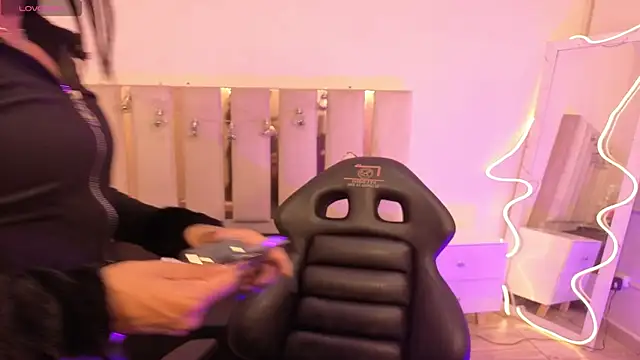 Andy tay1 online show from 09.26.25