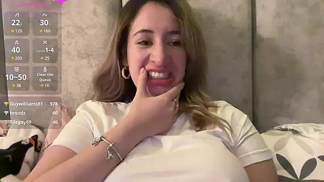 Gabby cruz  online show from 12.15.24