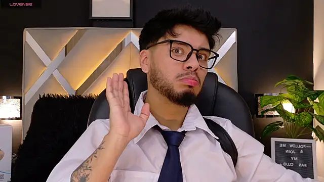 Tommidubois online show from 11.08.25