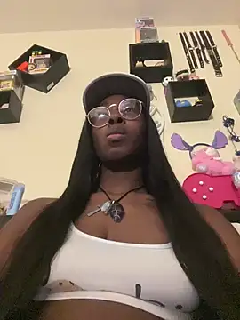 Snapshot of GoddessxDutchessx chatting on 01.20.25 GoddessxDutchessx online show from 01.20.25
