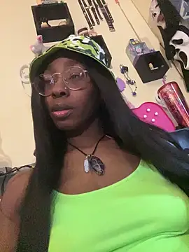 Snapshot of GoddessxDutchessx chatting on 01.23.25 GoddessxDutchessx online show from 01.23.25