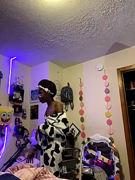 Snapshot of GoddessxDutchessx chatting on 11.29.25 GoddessxDutchessx online show from 11.29.25