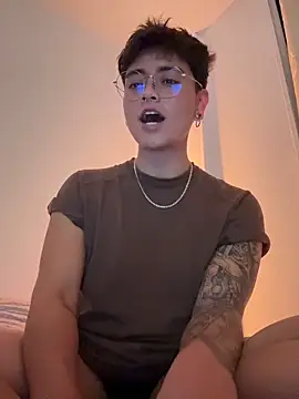 Snapshot of Chriss_gomez2 chatting on 01.06.26 Chriss gomez2 online show from 01.06.26