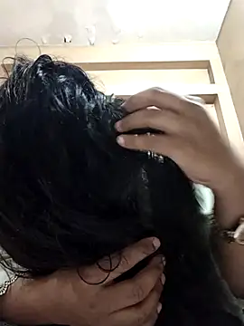 Magical Girl- online show from 11.04.25