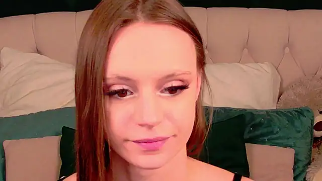 Snapshot of RebeccaMartons chatting on 02.03.25 RebeccaMartons online show from 02.03.25