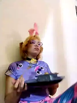 Cutie-Bunny888 online show from 12.04.24
