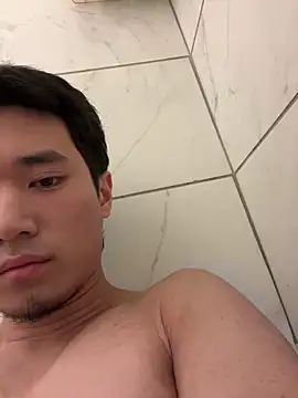 Snapshot of lilywithpuppy chatting on 03.18.26 lilywithpuppy online show from 03.18.26