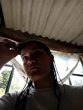 laura arias018 online show from 02.25.26