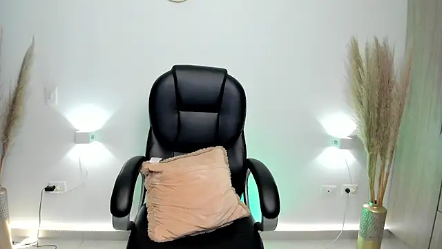 leylaclintonxx online show from 12.07.24