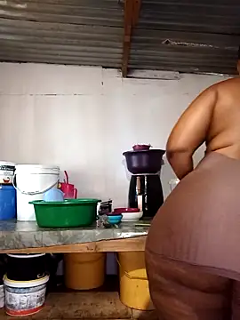 curvyloneah75 online show from 11.06.25