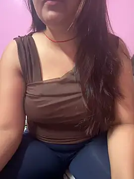 Snapshot of _nishalove19 chatting on 03.19.25 nishalove19 online show from 03.19.25