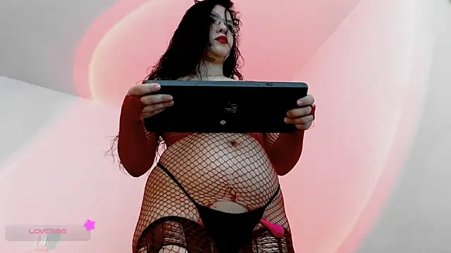 Snapshot of DollCam__ chatting on 02.14.25 DollCam online show from 02.14.25