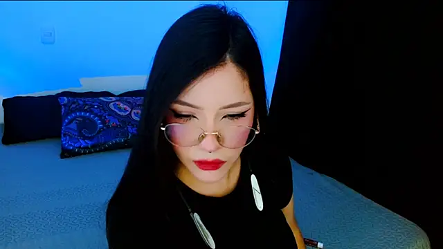 Snapshot of DollCam__ chatting on 10.16.25 DollCam online show from 10.16.25