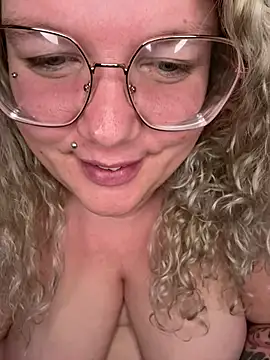 CurvyAnonymousGirl89 online show from 03.03.25