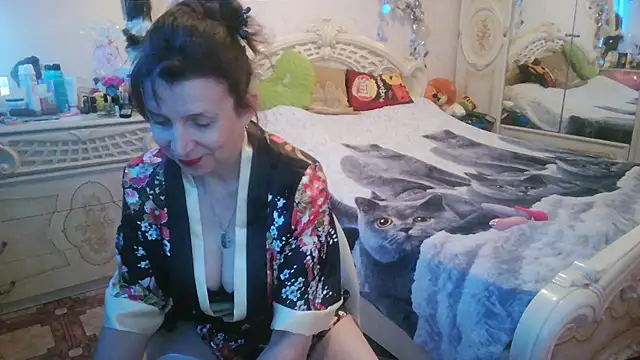 Snapshot of Debra_Phoenix chatting on 07.04.26 Debra Phoenix online show from 07.04.26