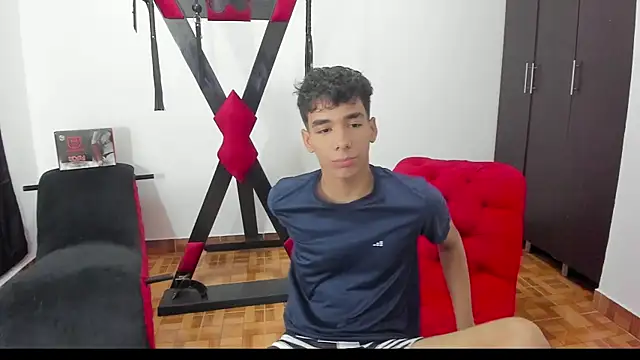 Harry LatinBoy online show from 01.10.25