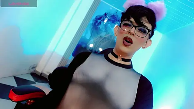 Alessa mullen online show from 10.14.25