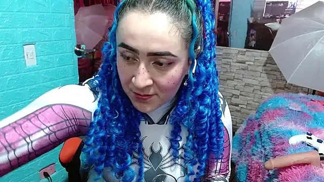 Snapshot of Meg4n_420 chatting on 12.08.24 Meg4n 420 online show from 12.08.24