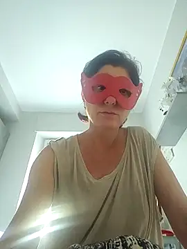 Vagabondainnamorata online show from 10.15.25