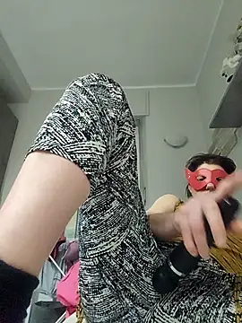 Snapshot of Vagabondainnamorata chatting on 03.06.26 Vagabondainnamorata online show from 03.06.26