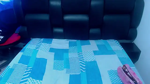 XxMiaSexxyHotxX online show from 10.15.25