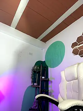 LollaByer online show from 09.18.25