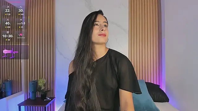 Julia Martinez  online show from 03.02.26