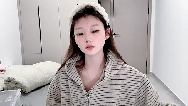 yangyang-1115 online show from 10.05.25